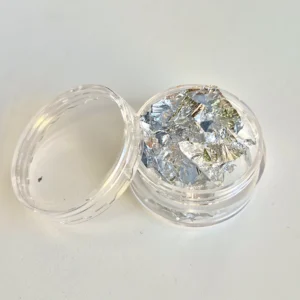 Декоративное серебро (хлопья)